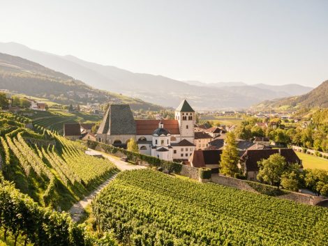 In Valle Isarco l’Abbazia di Novacella racconta nove secoli di viticoltura, arte e&nbsp;spiritualità